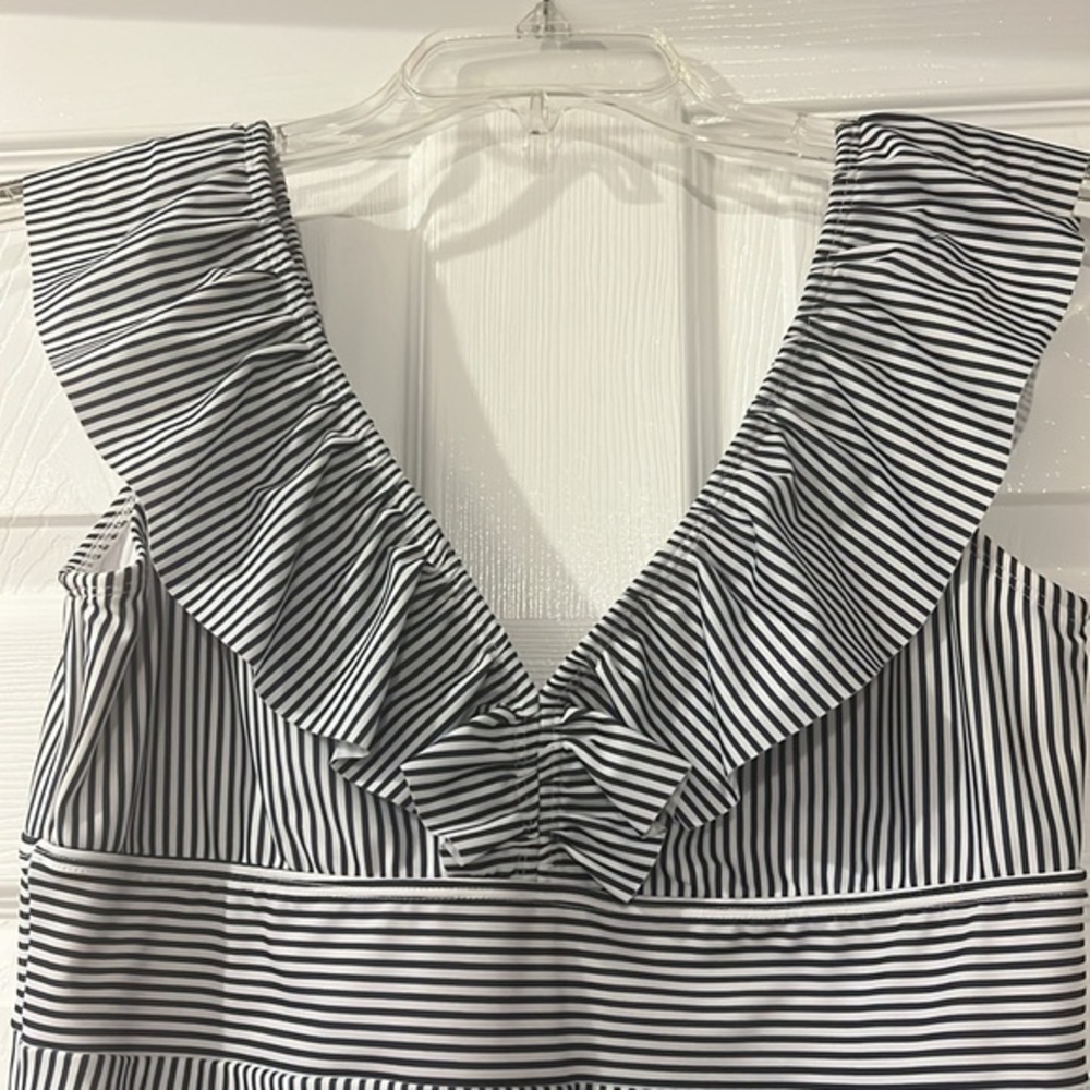Aava onepiece Bathing-suit‎ - Picture 5 of 10